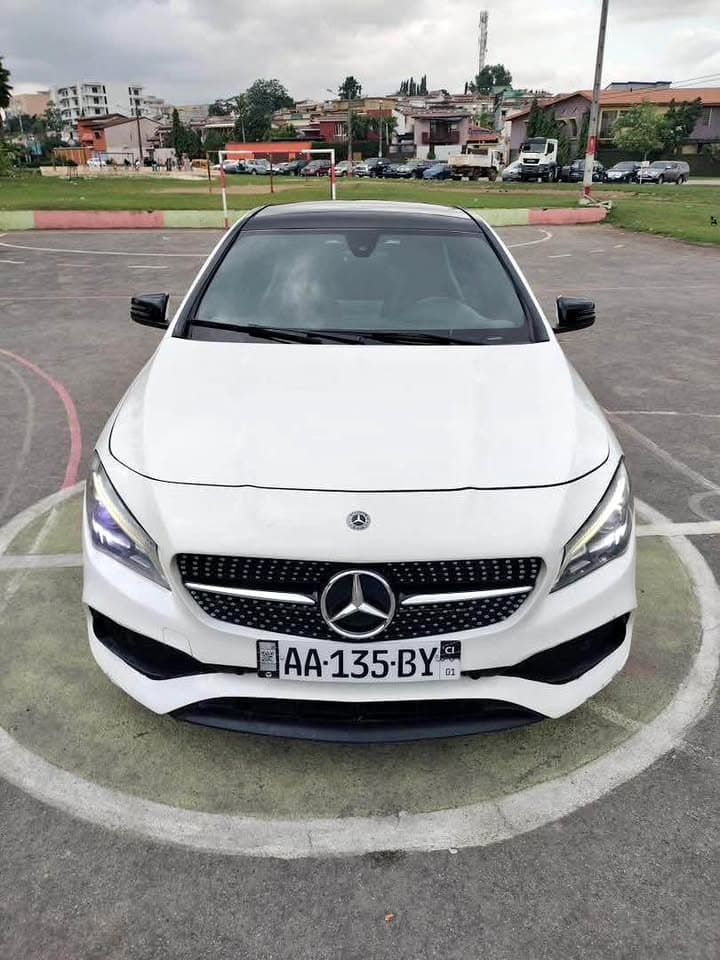 Mercedes CLA 250