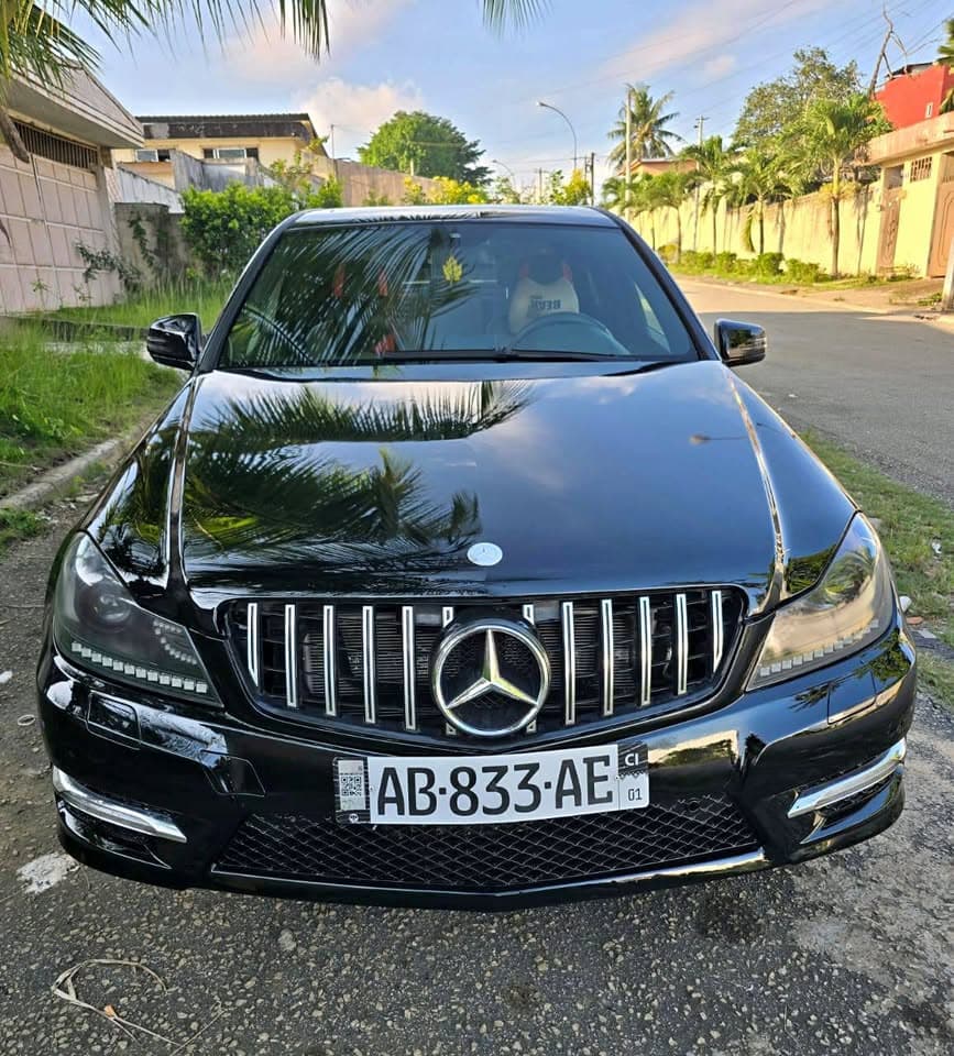 Mercedes C300 4MATIC (2008) – V6 Essence – Grand Écran Android – Toit Ouvrant