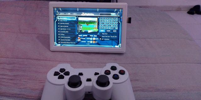 Console Rétro Portable Tout en Un Écran LCD & Manette Sans Fil