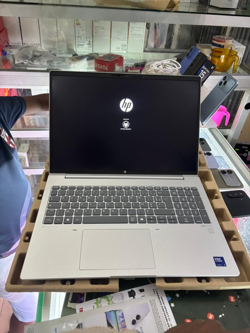 HP ProBook 460 G11