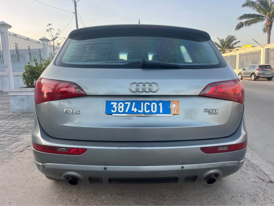 AUDI Q5 2.0T