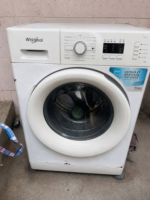 Machine à laver Whirlpool 7kg - Parfait état de fonctionnement