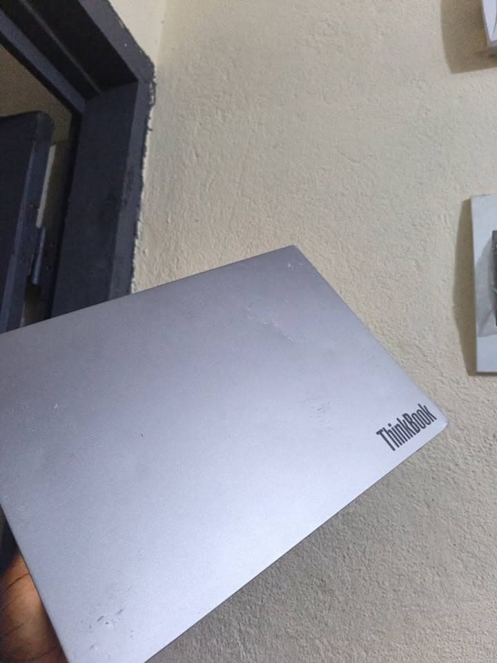 Lenovo ThinkBook 14 Intel Core i7 10ème Gen - 16GB RAM SSD512
