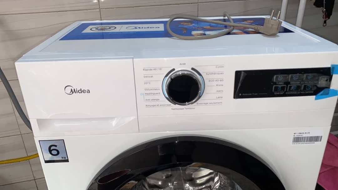 Machine à laver 6 kg Midea